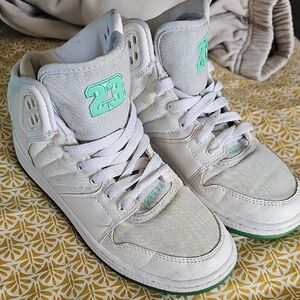 AWESOME NIKE JORDAN 1 FLIGHT 4 SHOES